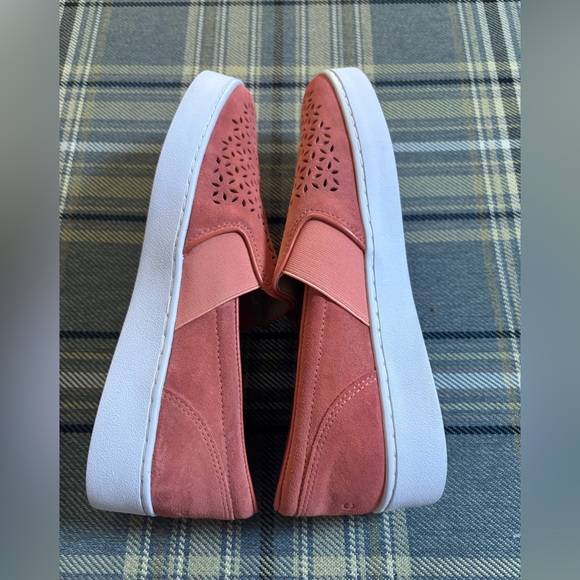 VIONIC Kani Shoes - Picture 6 of 6